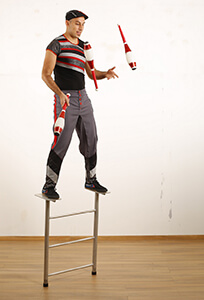 Nir Marzok