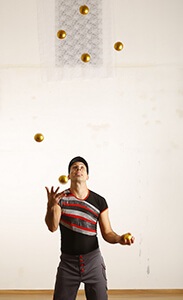 Nir Marzok